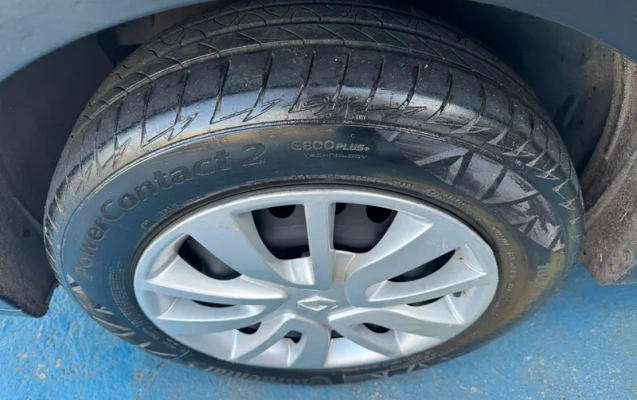 imagem-https://www.socarrao.com.br/sc-vehicle-images-prod/3153298/1789561041951-962cbee6-c141-45f8-8352-98841fd37656.webp