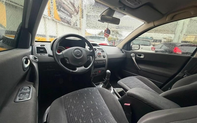 imagem-https://www.socarrao.com.br/sc-vehicle-images-prod/3153300/1786477312748-8368084_3_B_931063e71f.jpeg
