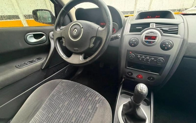 imagem-https://www.socarrao.com.br/sc-vehicle-images-prod/3153300/1786477312748-8368084_5_B_c75d87e785.jpeg