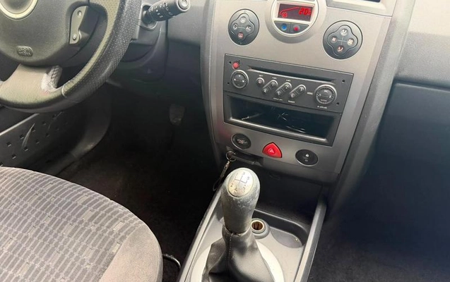 imagem-https://www.socarrao.com.br/sc-vehicle-images-prod/3153300/1786477312749-8368084_7_B_2470c1fac9.jpeg