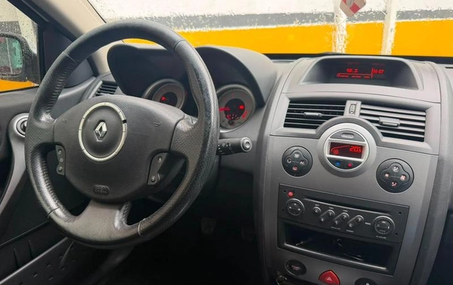 imagem-https://www.socarrao.com.br/sc-vehicle-images-prod/3153300/1786477312759-8368084_16_B_b9d2ef4fc1.jpeg