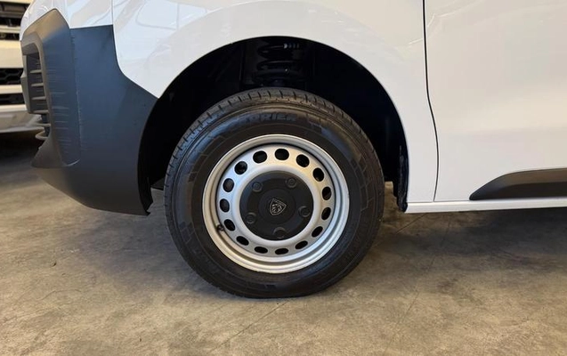 imagem-https://www.socarrao.com.br/sc-vehicle-images-prod/3153423/1787742446796-8369823_3_B_fa677715f4.jpeg