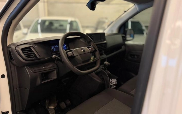 imagem-https://www.socarrao.com.br/sc-vehicle-images-prod/3153423/1787742446801-8369823_8_B_5e5236ab96.jpeg