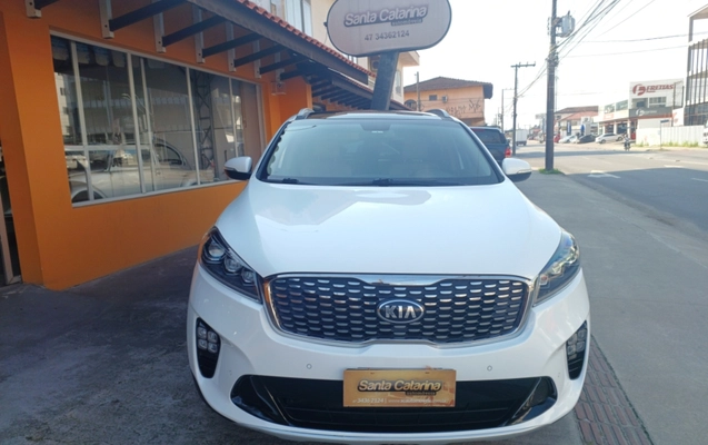 imagem-https://www.socarrao.com.br/sc-vehicle-images-prod/3153452/1787083202306-app-photos-DSUA4vAvByXrTj2zwUngu4vosM0Au5OY.jpg
