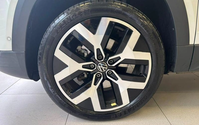 imagem-https://www.socarrao.com.br/sc-vehicle-images-prod/3153503/1788554260784-8369947_5_B_66d9eb4cea.jpeg