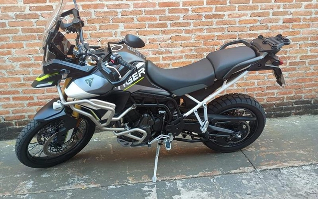 imagem-https://www.socarrao.com.br/sc-vehicle-images-prod/3153532/1787233563823-8369954_0_B_3104bc5297.jpeg