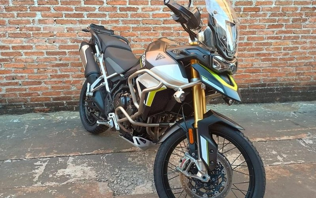 imagem-https://www.socarrao.com.br/sc-vehicle-images-prod/3153532/1787233563824-8369954_2_B_342dc23a7b.jpeg