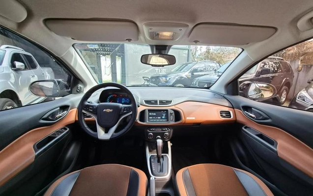 imagem-https://www.socarrao.com.br/sc-vehicle-images-prod/3153542/1788963883268-8288743_15_B_274d90465a.jpeg