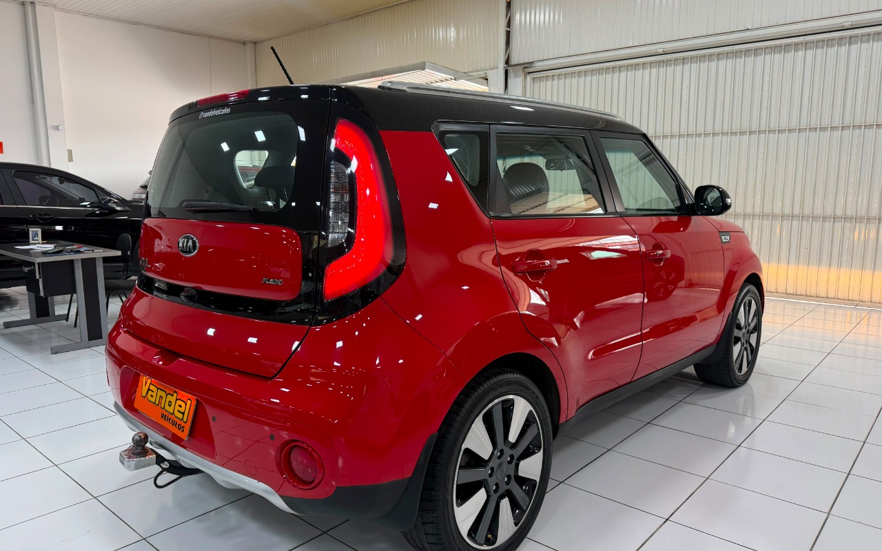 imagem-https://www.socarrao.com.br/sc-vehicle-images-prod/3153646/1786478346802-V2hhdHNBcHAgSW1hZ2UgMjAyNi0wOC0xMSBhdCAxNi40MS41NCAoMSkuanBlZw.jpeg