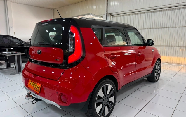 imagem-https://www.socarrao.com.br/sc-vehicle-images-prod/3153646/1786478346802-V2hhdHNBcHAgSW1hZ2UgMjAyNi0wOC0xMSBhdCAxNi40MS41NCAoMSkuanBlZw.jpeg