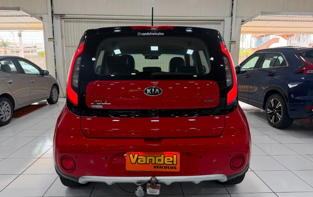 imagem-https://www.socarrao.com.br/sc-vehicle-images-prod/3153646/1786478346859-V2hhdHNBcHAgSW1hZ2UgMjAyNi0wOC0xMSBhdCAxNi40MS41NCAoMikuanBlZw.jpeg