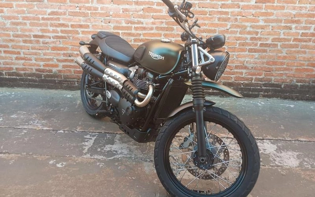 imagem-https://www.socarrao.com.br/sc-vehicle-images-prod/3153693/1786478549101-8370029_4_B_63c8bc8ca3.jpeg