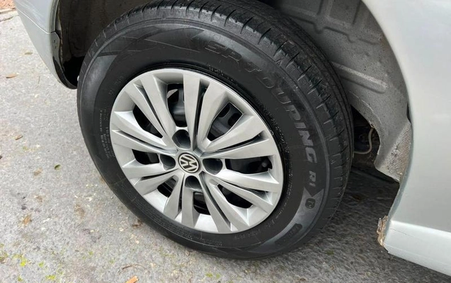 imagem-https://www.socarrao.com.br/sc-vehicle-images-prod/3153712/1789650142361-8362448_11_B_d035949dd4.jpeg