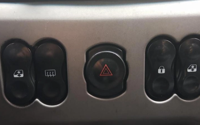 imagem-https://www.socarrao.com.br/sc-vehicle-images-prod/3153962/1787256955573-8369343_10_B_31901ff1f9.jpeg