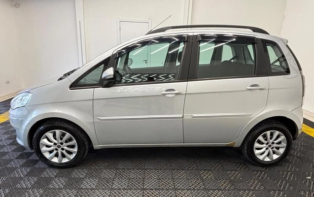 imagem-https://www.socarrao.com.br/sc-vehicle-images-prod/3153983/1787835380400-8367437_8_B_5e2efc2c54.jpeg
