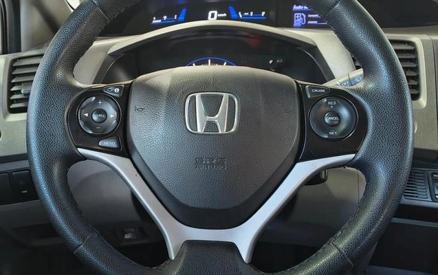 imagem-https://www.socarrao.com.br/sc-vehicle-images-prod/3154203/1789672616353-8223525_16_B_a3e61e3006.jpeg