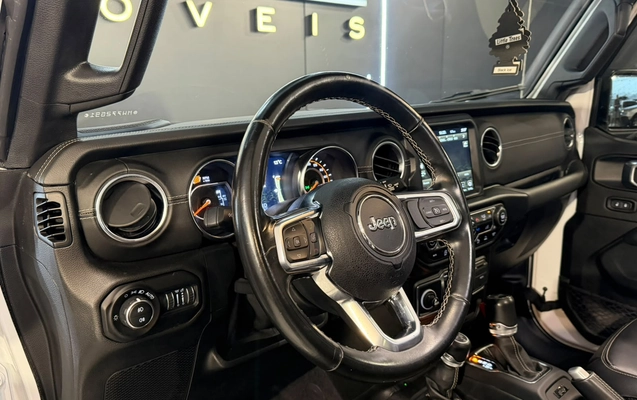 imagem-https://www.socarrao.com.br/sc-vehicle-images-prod/3154431/1786480860871-003_b887a811b93cf776f97fce4d4ad9b67e.jpeg