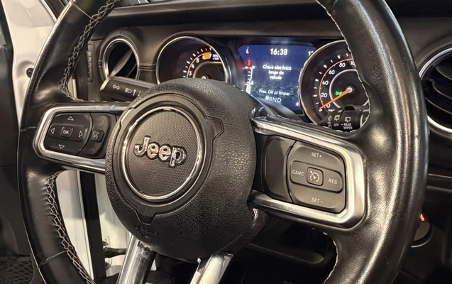 imagem-https://www.socarrao.com.br/sc-vehicle-images-prod/3154431/1786480860879-003_4a75bf64b4d39632ec8948debeef3180.jpeg