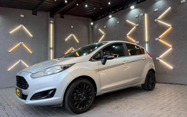 imagem-https://www.socarrao.com.br/sc-vehicle-images-prod/3154516/1787574132653-8364954_10_B_48d968a2fa.jpeg