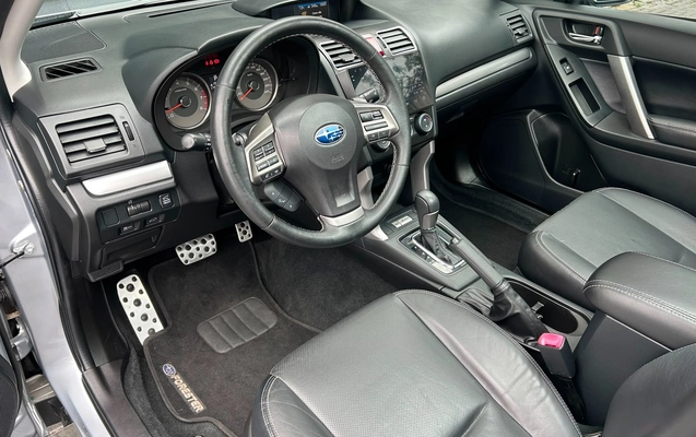 imagem-https://www.socarrao.com.br/sc-vehicle-images-prod/3154574/1790097393284-ffced517-ac4f-4183-903e-137c3cee4922.jpg