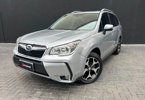 Subaru Forester 2015 Prata — foto 1 de 3