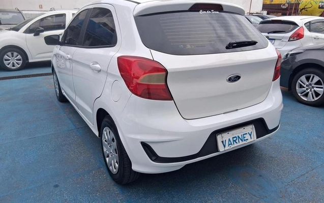 imagem-https://www.socarrao.com.br/sc-vehicle-images-prod/3154576/1789504606636-8347599_4_B_3ded787d7d.jpeg