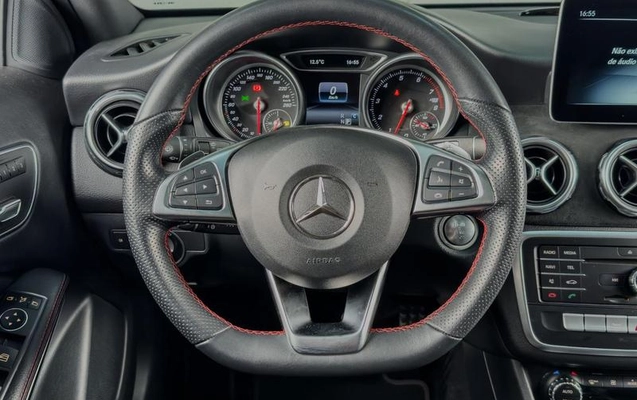 imagem-https://www.socarrao.com.br/sc-vehicle-images-prod/3154702/1788965755823-8370234_11_B_2cb8796052.jpeg