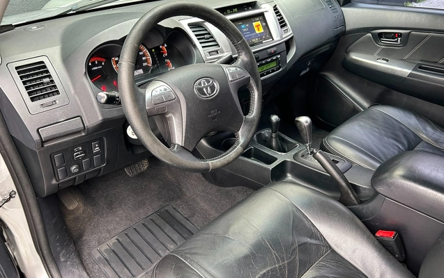 imagem-https://www.socarrao.com.br/sc-vehicle-images-prod/3154785/1786482361065-7978f691-1410-4280-914a-6400bba6d734.jpg