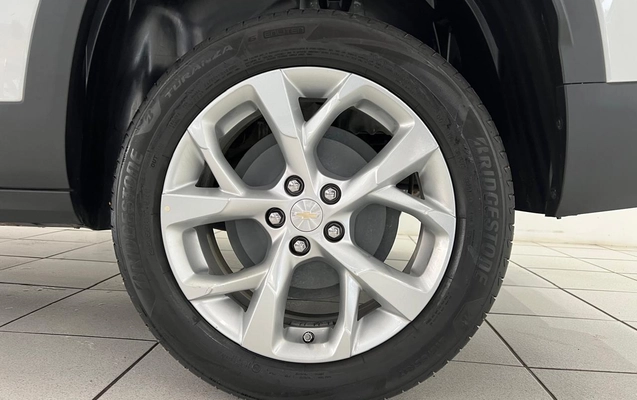 imagem-https://www.socarrao.com.br/sc-vehicle-images-prod/3154920/1786482844265-36219883-19f1-4833-8b1e-94d451238e0c.jpg