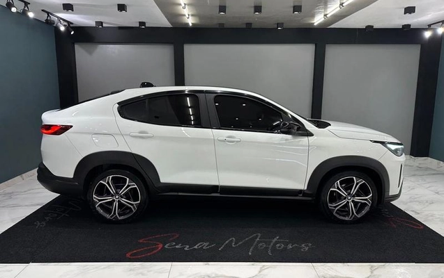 imagem-https://www.socarrao.com.br/sc-vehicle-images-prod/3155081/1790186180631-8352858_2_B_a99023a36a.jpeg