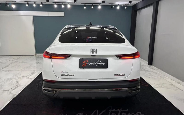 imagem-https://www.socarrao.com.br/sc-vehicle-images-prod/3155081/1790186180730-8352858_8_B_f6decb40c8.jpeg
