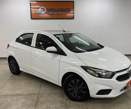 Chevrolet Onix 2019 Branco — foto 1 de 3