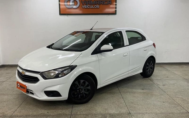 imagem-https://www.socarrao.com.br/sc-vehicle-images-prod/3155153/1790015120744-8369017_2_B_0f9f293a31.jpeg