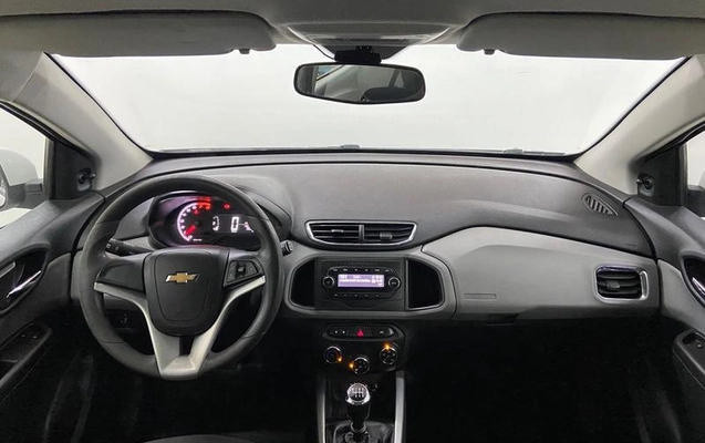 imagem-https://www.socarrao.com.br/sc-vehicle-images-prod/3155153/1790015120752-8369017_6_B_305df94944.jpeg
