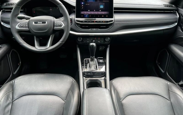 imagem-https://www.socarrao.com.br/sc-vehicle-images-prod/3157552/1788268450509-7468769_10_B_24a96c55b5.jpeg