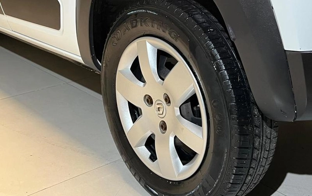 imagem-https://www.socarrao.com.br/sc-vehicle-images-prod/3158271/1788009590081-7313873_17_B_c3b1f272d1.jpeg