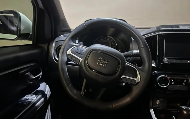 imagem-https://www.socarrao.com.br/sc-vehicle-images-prod/3158647/1786494764874-6b750c5473b64aeca719fac93a1646be_1786494667104.jpg