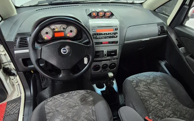 imagem-https://www.socarrao.com.br/sc-vehicle-images-prod/3158673/1786495149896-ZTllN2I5OWUtNDUwMS00OGU5LTlhOWUtNjFkNTRhNzJlODFlLmpwZWc.jpeg