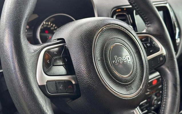imagem-https://www.socarrao.com.br/sc-vehicle-images-prod/3159320/1788352929872-8355399_10_B_67a1037fd8.jpeg