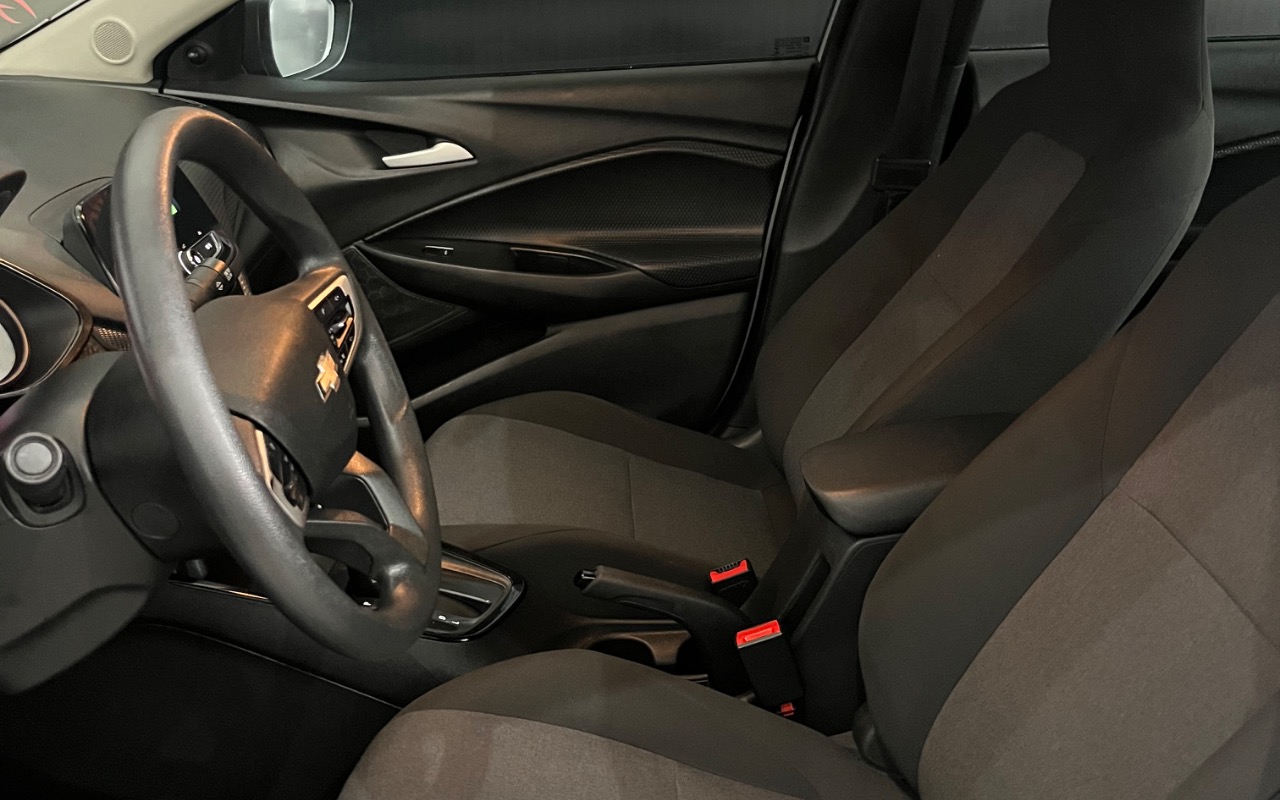 imagem-https://www.socarrao.com.br/sc-vehicle-images-prod/3160753/1786501183960-SU1HXzk3NTkuanBlZw.jpeg