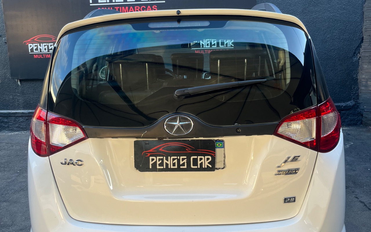 imagem-https://www.socarrao.com.br/sc-vehicle-images-prod/3160940/1786501858593-SU1HXzk0MTUuanBlZw.jpeg