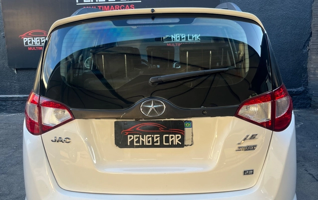 imagem-https://www.socarrao.com.br/sc-vehicle-images-prod/3160940/1786501858593-SU1HXzk0MTUuanBlZw.jpeg