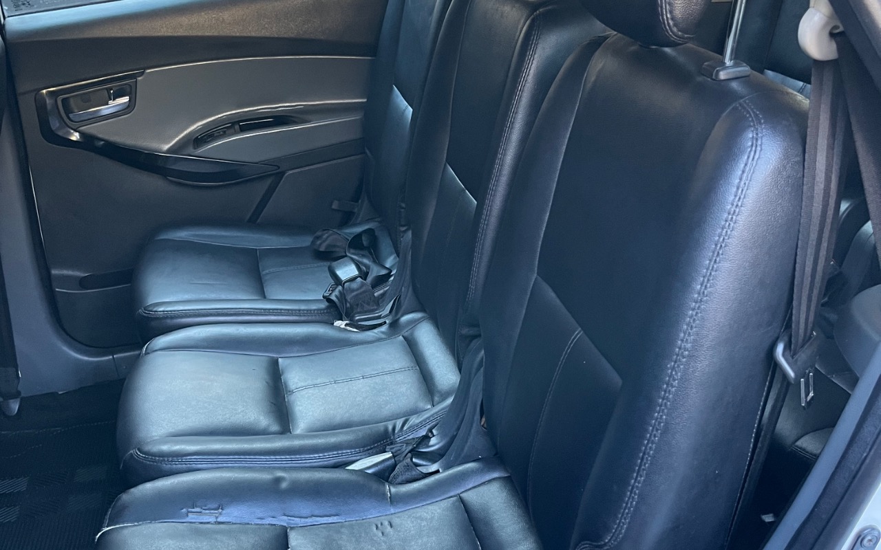 imagem-https://www.socarrao.com.br/sc-vehicle-images-prod/3160940/1786501858958-SU1HXzk0MTguanBlZw.jpeg