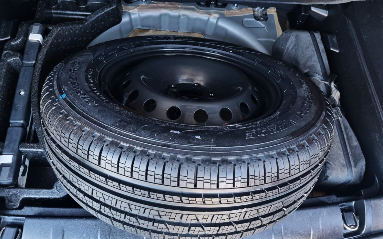 imagem-https://www.socarrao.com.br/sc-vehicle-images-prod/3169972/1786535286106-ajE2LnBuZw.png