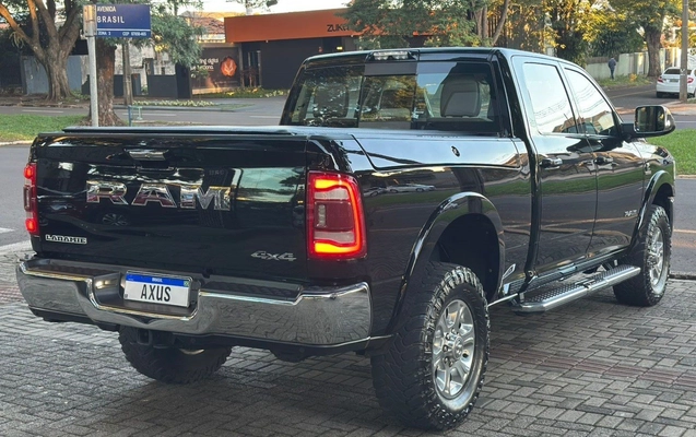 imagem-https://www.socarrao.com.br/sc-vehicle-images-prod/3170228/1786535529081-15_101029.jpg