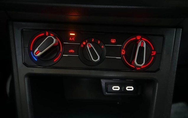 imagem-https://www.socarrao.com.br/sc-vehicle-images-prod/3170312/1789391046678-8369410_9_B_f4da2216f3.jpeg