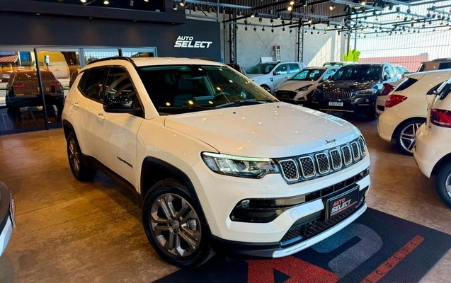 imagem-https://www.socarrao.com.br/sc-vehicle-images-prod/3170758/1787681262438-8270730_4_B_e57204cd98.jpeg