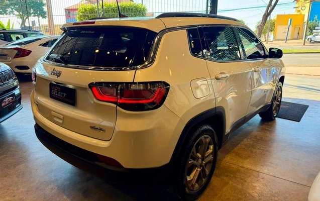 imagem-https://www.socarrao.com.br/sc-vehicle-images-prod/3170758/1787681262442-8270730_4_B_4f5874bbfd.jpeg