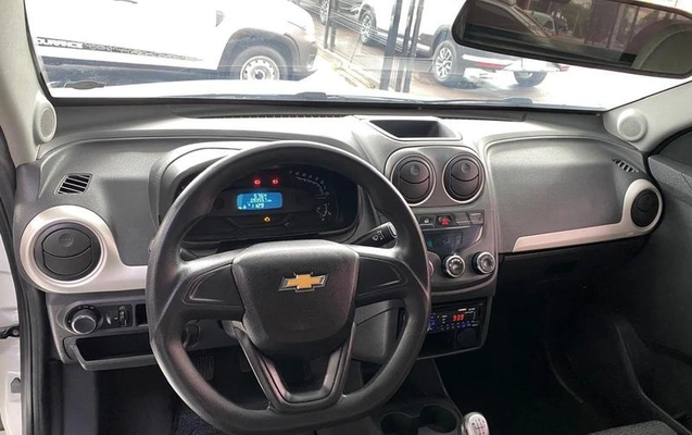 imagem-https://www.socarrao.com.br/sc-vehicle-images-prod/3170782/1787063140312-8367275_13_B_5df9fd6d1e.jpeg