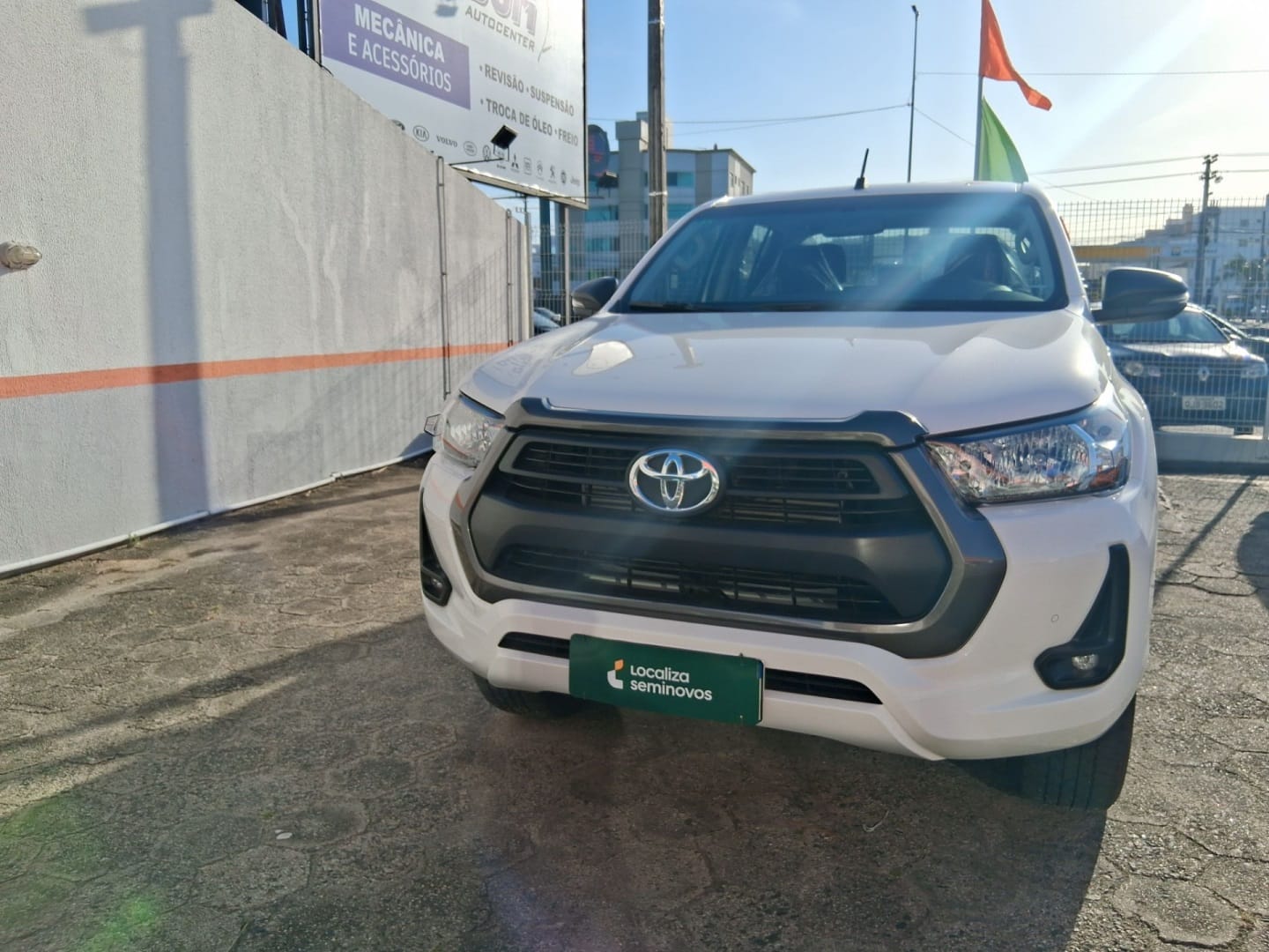 Toyota Hilux CD SR 4x4 2.8 TDI Diesel Aut. na cor Branco em Criciúma / SC - 31709